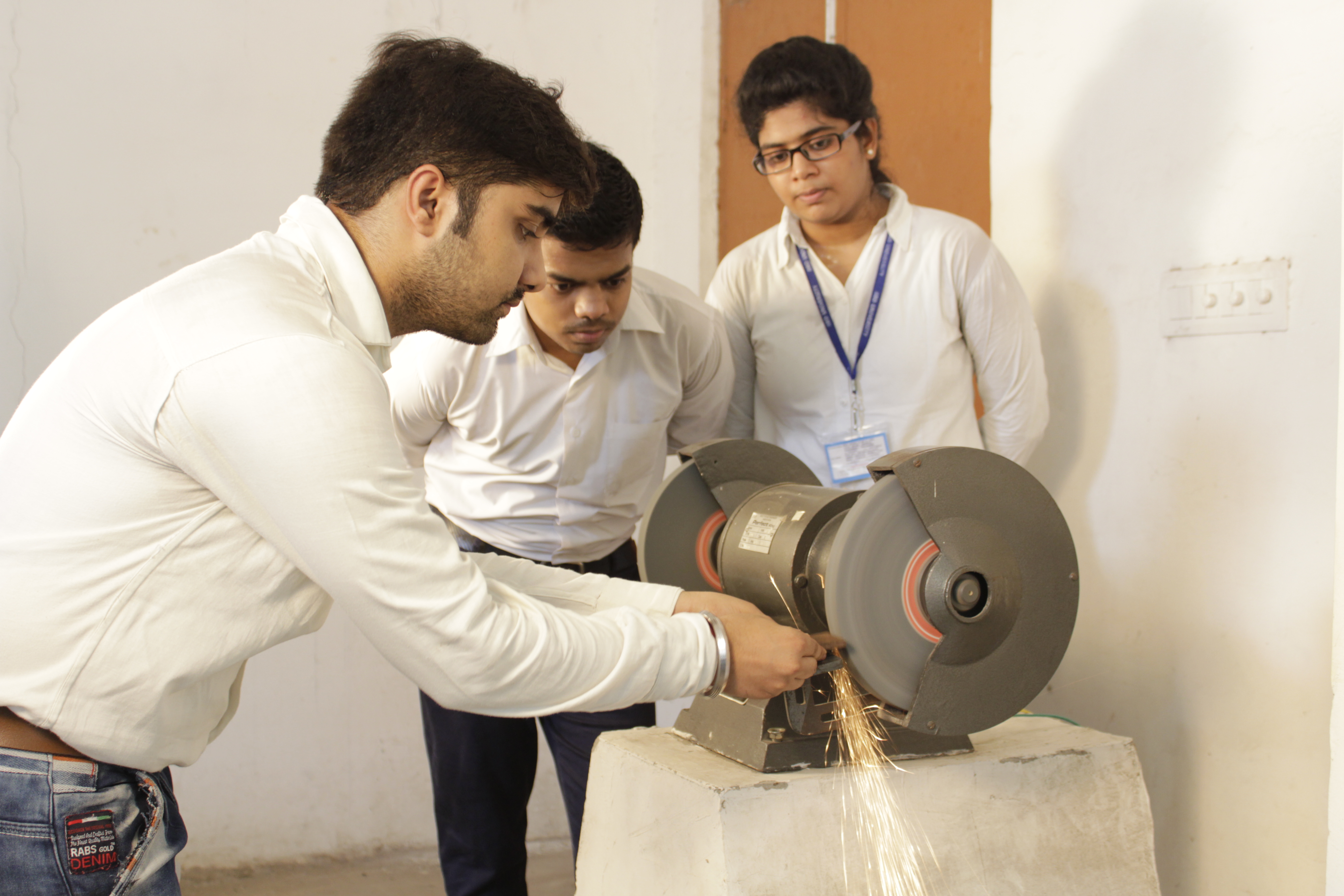 BBDU Lucknow Labs(5)