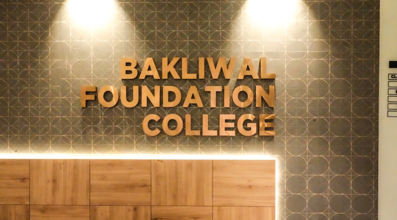Bakliwal Foundation College of Arts, Commerce and Science Others(13)