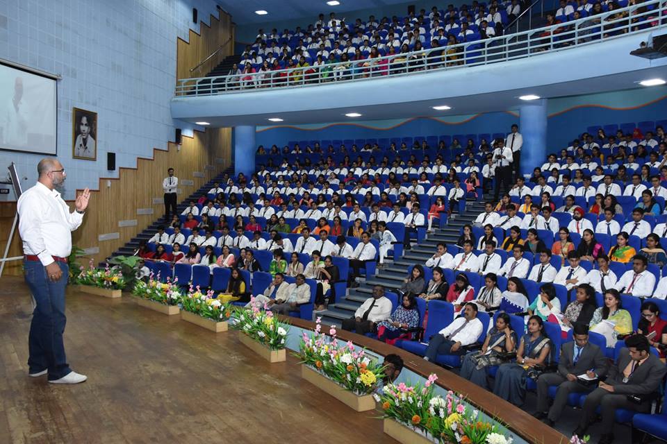 Balaji Institute of International Business Auditorium(2)