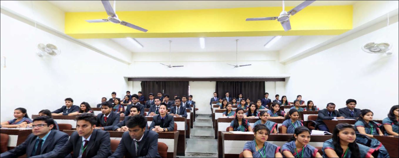 Balaji Institute of International Business Classroom(1)