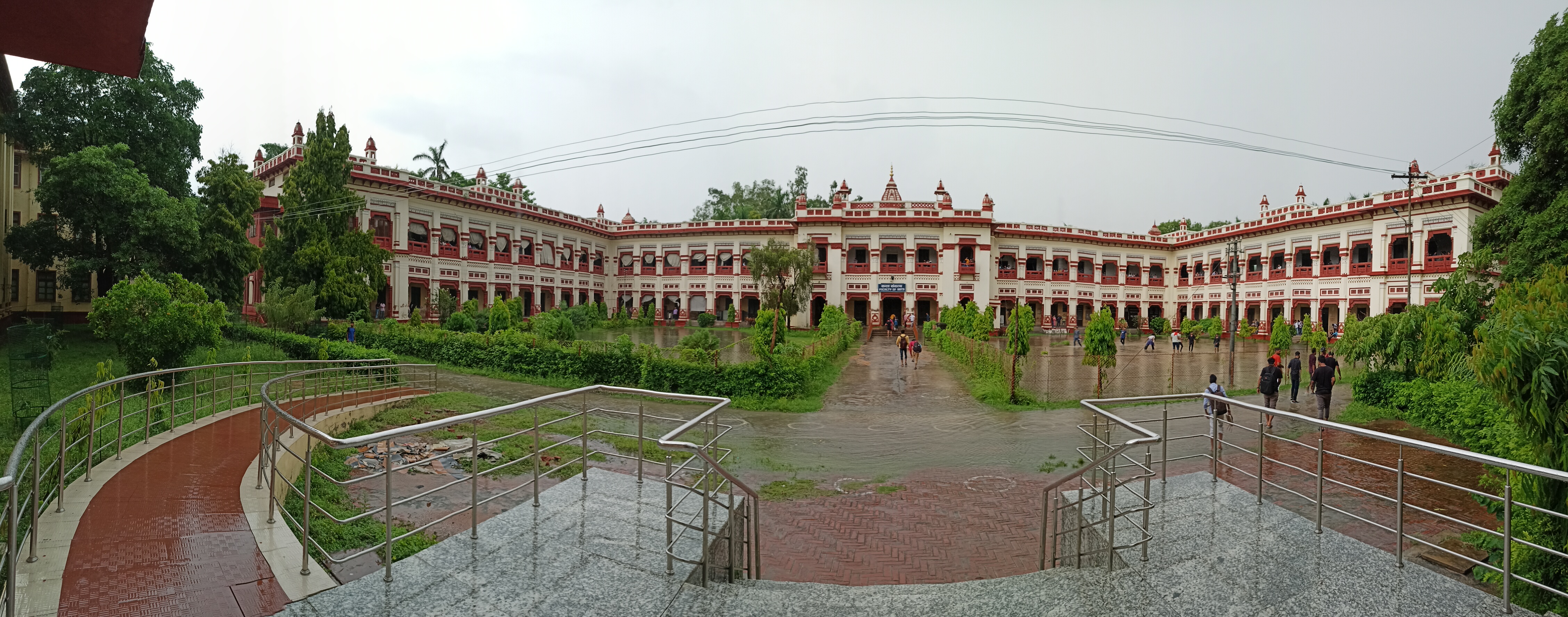 Banaras Hindu University Campus View