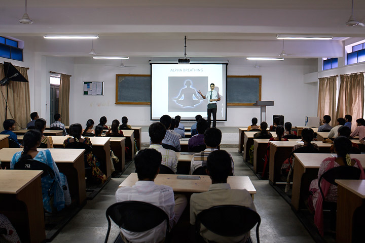 Bannari Amman Institute of Technology Classroom(2)