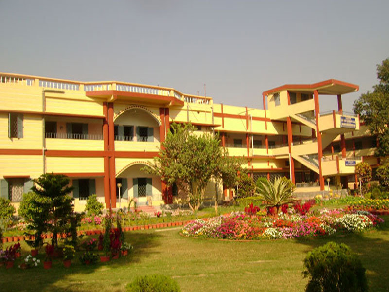 Barrackpore Rastraguru Surendranath College Main Building(2)
