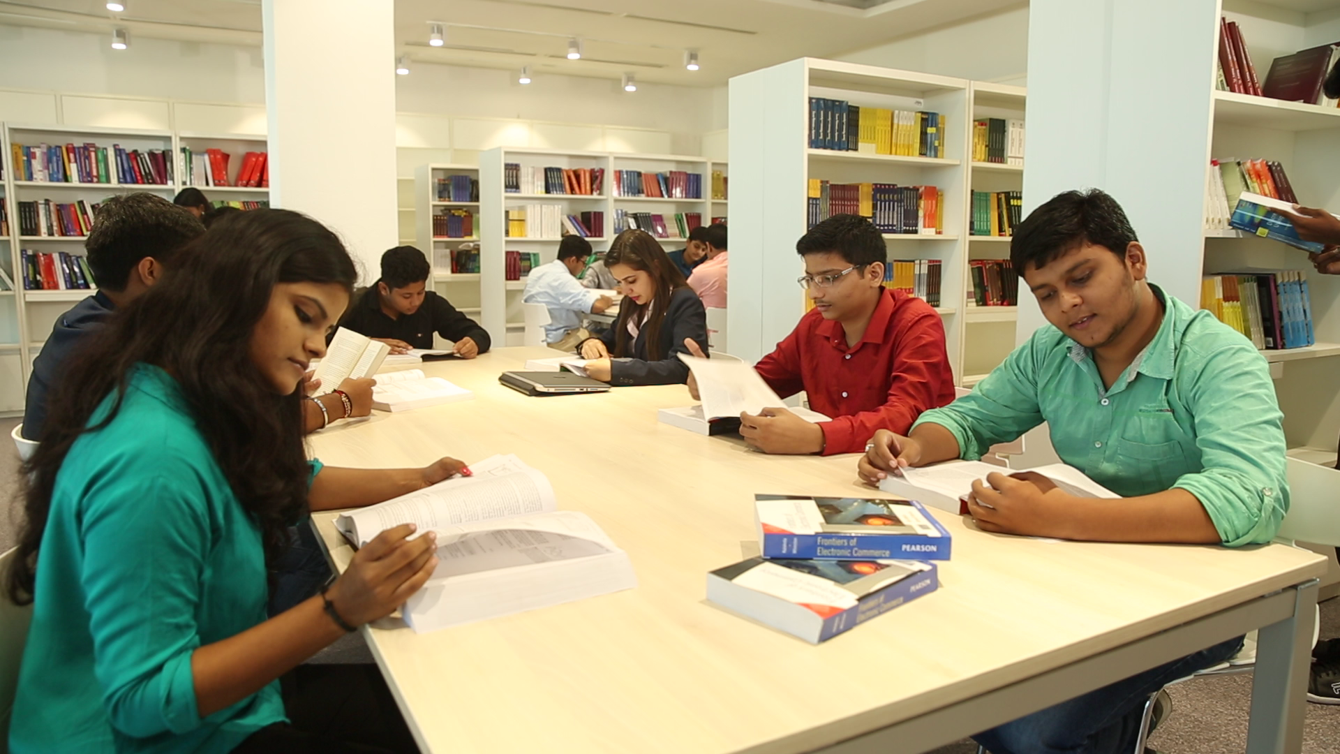 Bennett University Library(1)