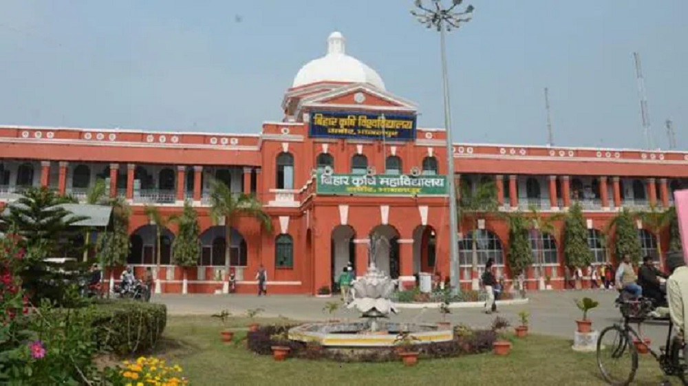 BAU Sabour Main Building(2)