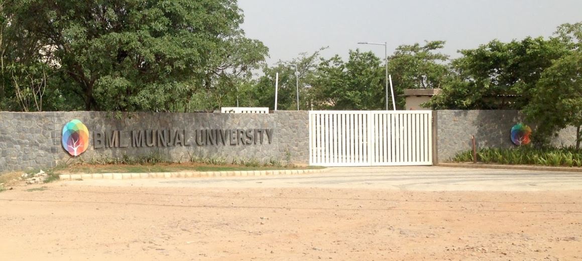 BML Munjal University Entrance(2)