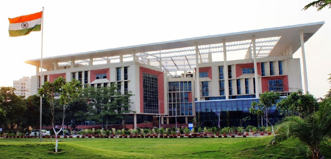 BML Munjal University Campus Building