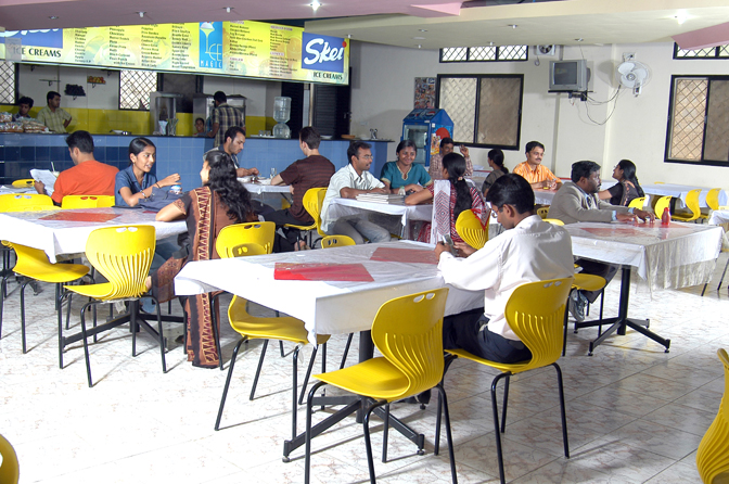 Brindavan Group of Institutions Yelahanaka Bangalore Cafeteria / Mess