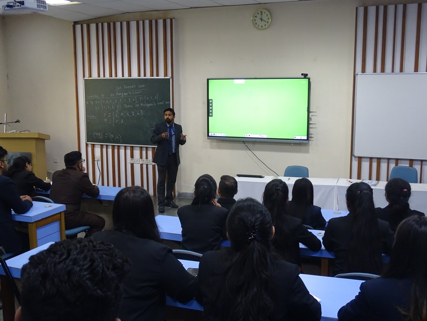 Calcutta Business School Classroom(1)