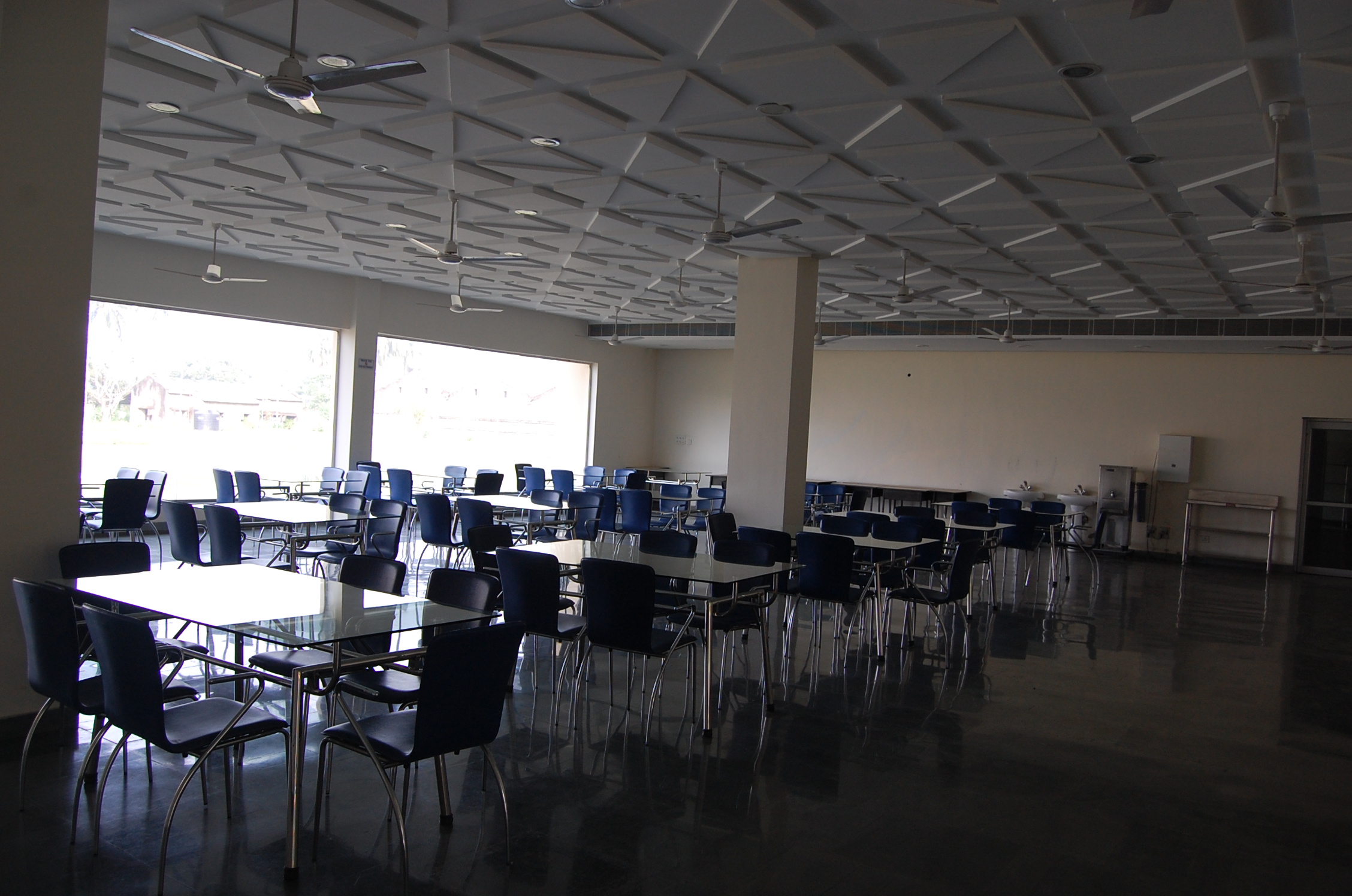 Calcutta Business School Cafeteria / Mess