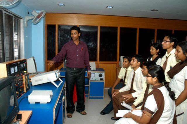 Calcutta Institute of Technology Labs(2)