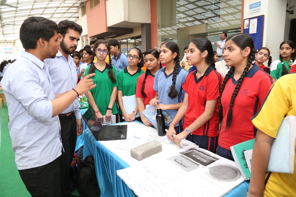 Career Point University Kota Exhibitions(4)