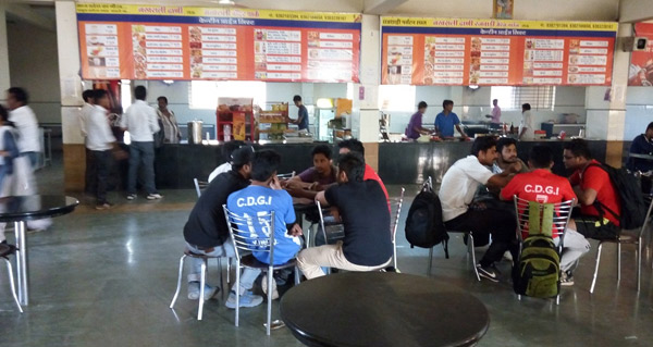 IDGI Cafeteria / Mess