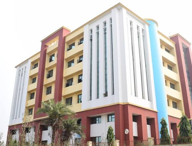 CPJ College Campus Building(4)