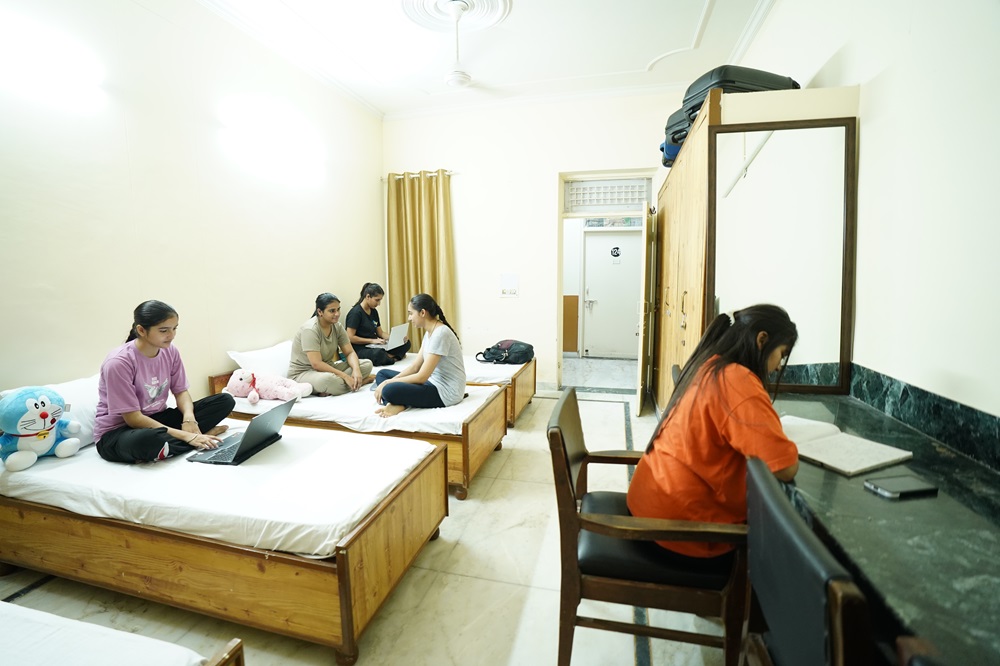 CGC Landran Hostel Room(2)