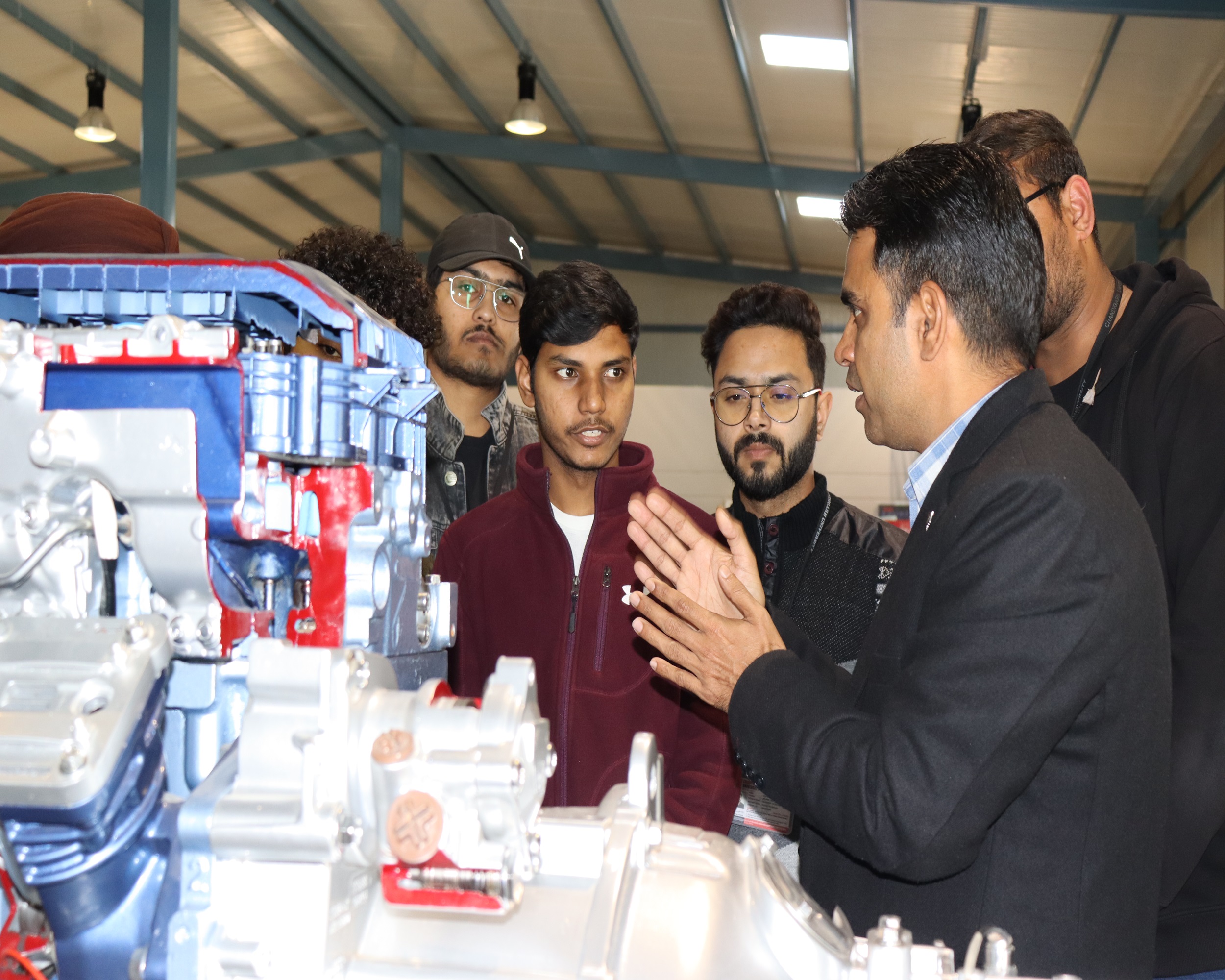 Chandigarh University (CU) Labs(8)
