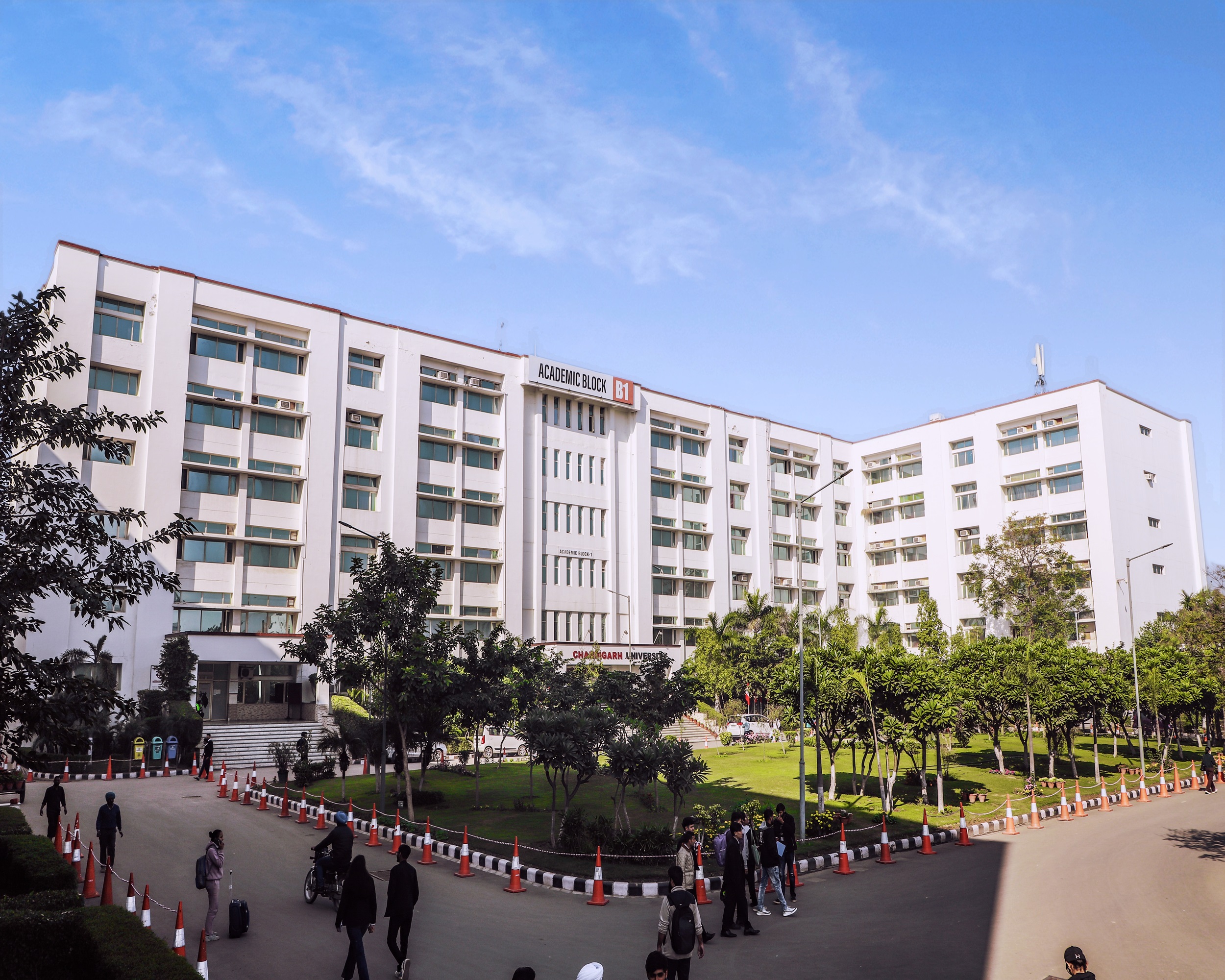 Chandigarh University (CU) Academic Block(3)