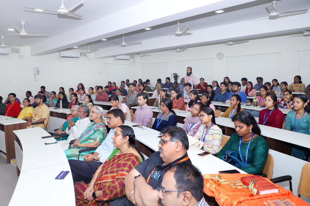 Chinmaya Vishwa Vidyapeeth Kochi Seminar hall