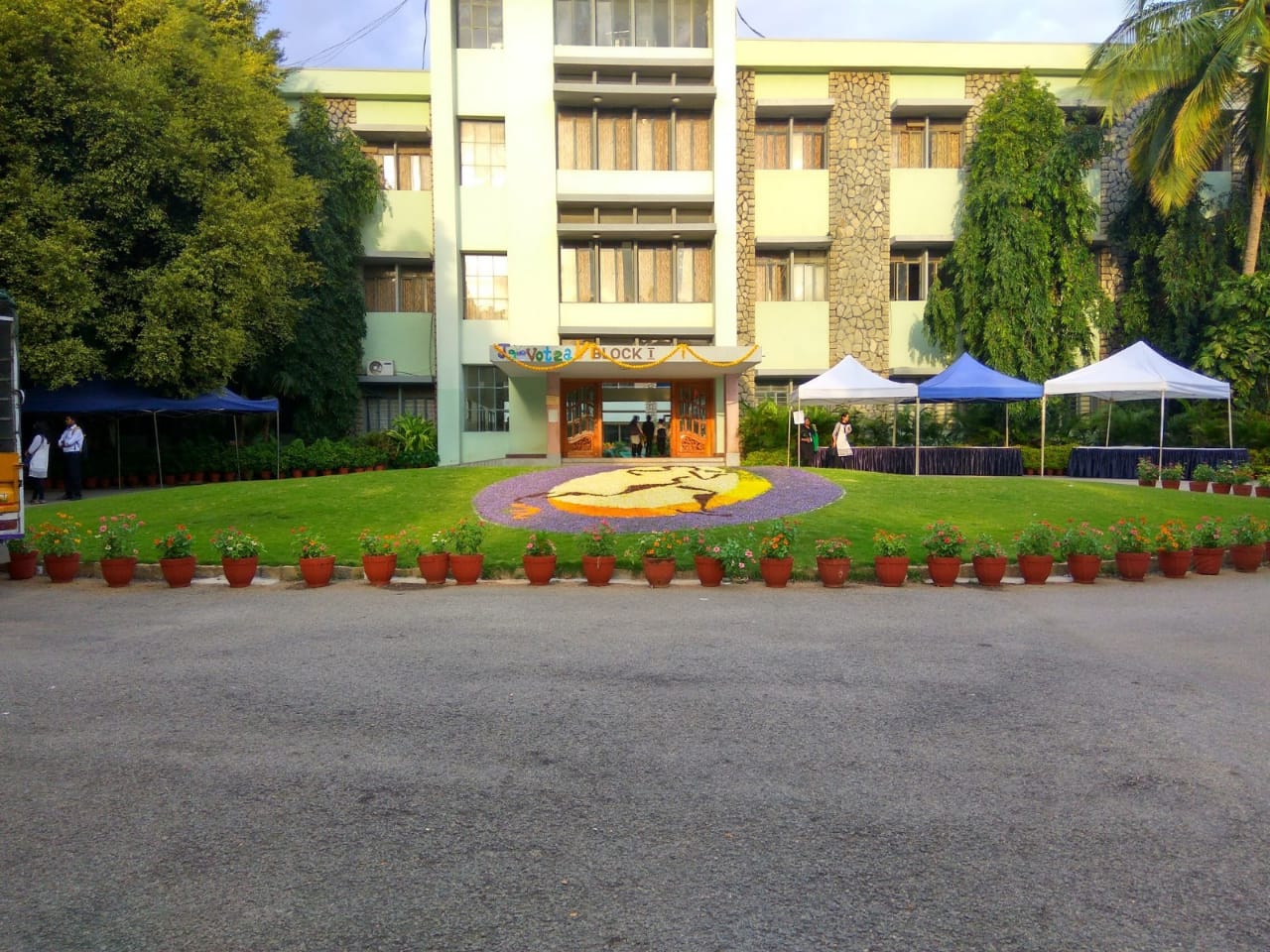 Christ University Bangalore India Campus View(1)