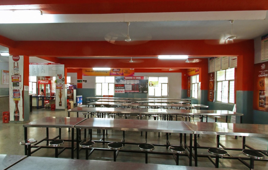 CMR College of  Engineering and Technology Cafeteria / Mess