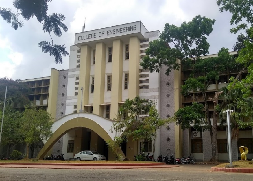 CET Trivandrum Main Building