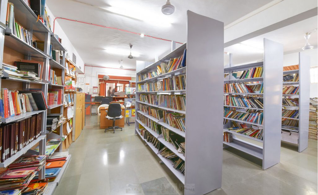 College of Journalism & Mass Communication Library