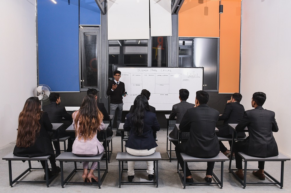 Cresta School of Management, Science and Arts Classroom(5)