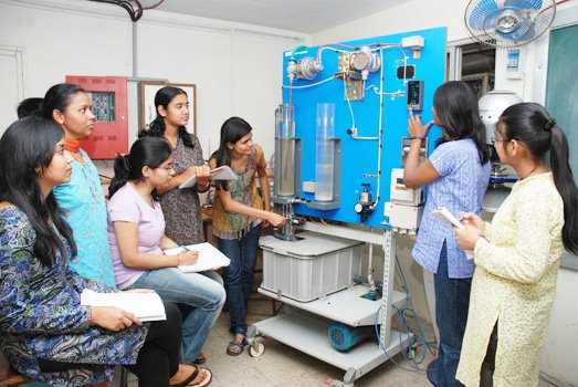 Cummins College Labs(2)