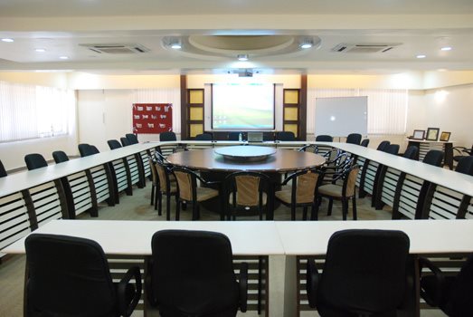 Cummins College Conference Room