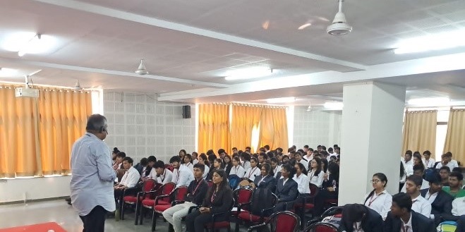DY Patil University Pune Classroom(2)