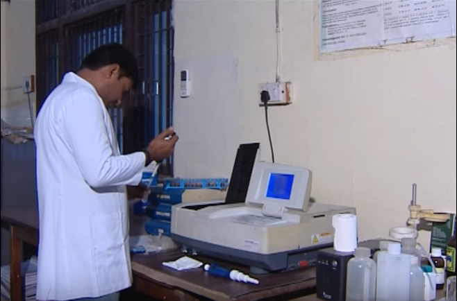 Devi Ahilya Vishwavidyalaya Labs(1)
