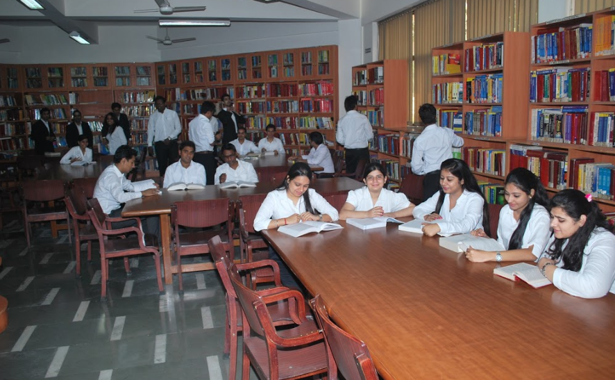 Delhi Institute of Advanced Studies Library