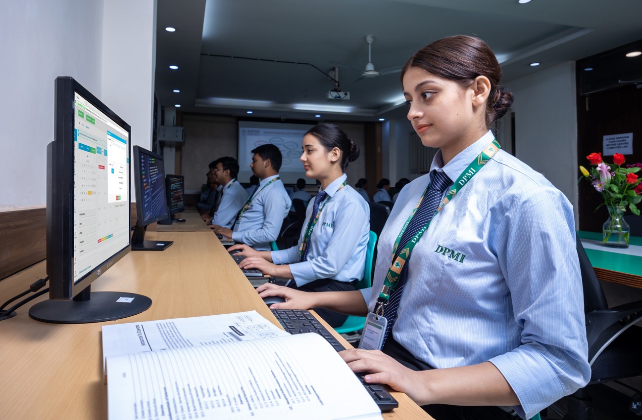 Delhi Vocational Studies Labs(2)