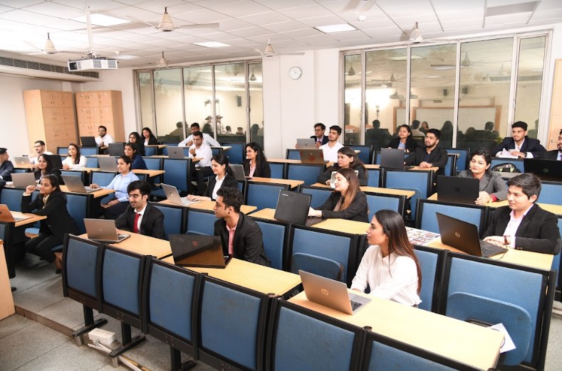 Delhi School of Business Classroom(1)