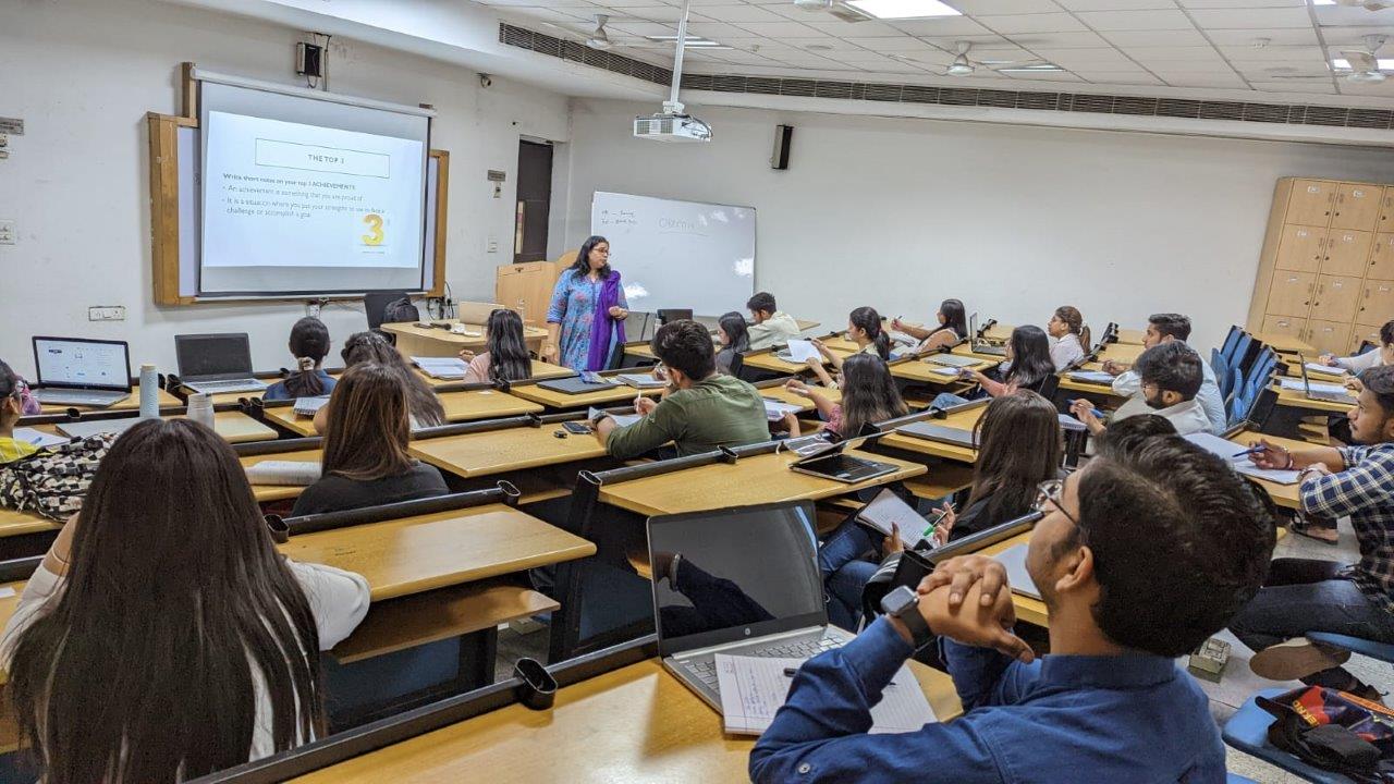 Delhi School of Business Classroom(3)