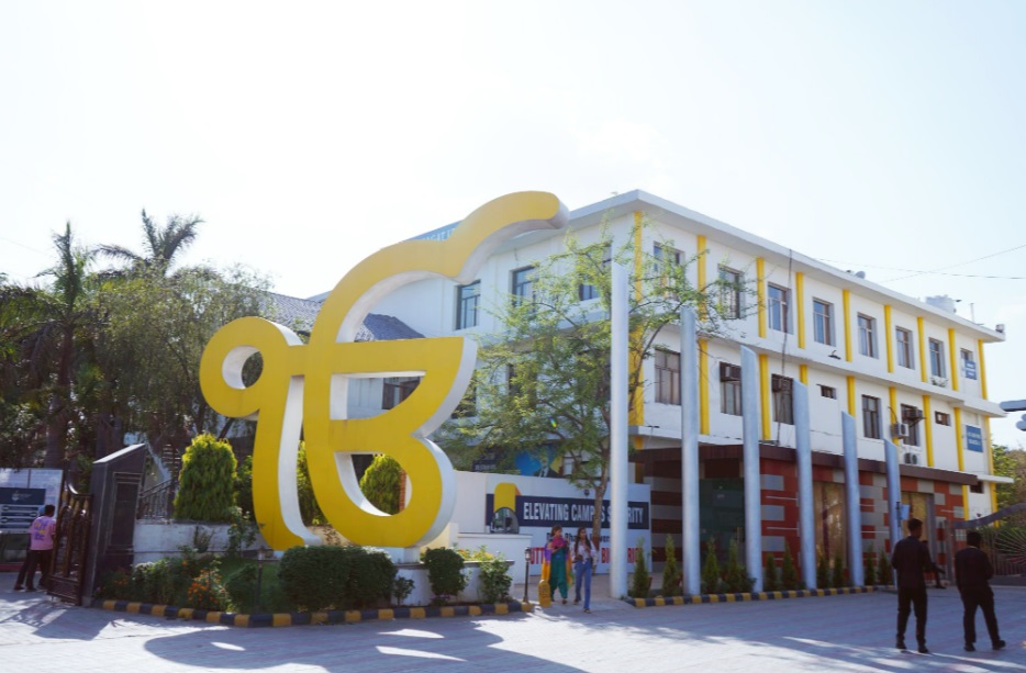 Desh Bhagat University Campus Building(1)