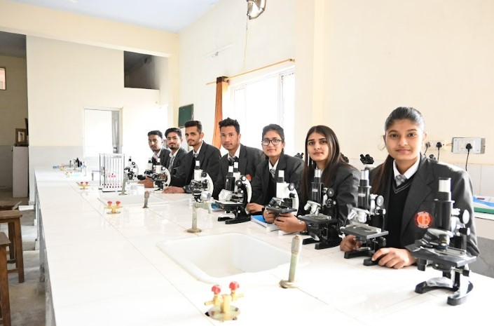 Dev Bhoomi Uttarakhand University Labs(1)