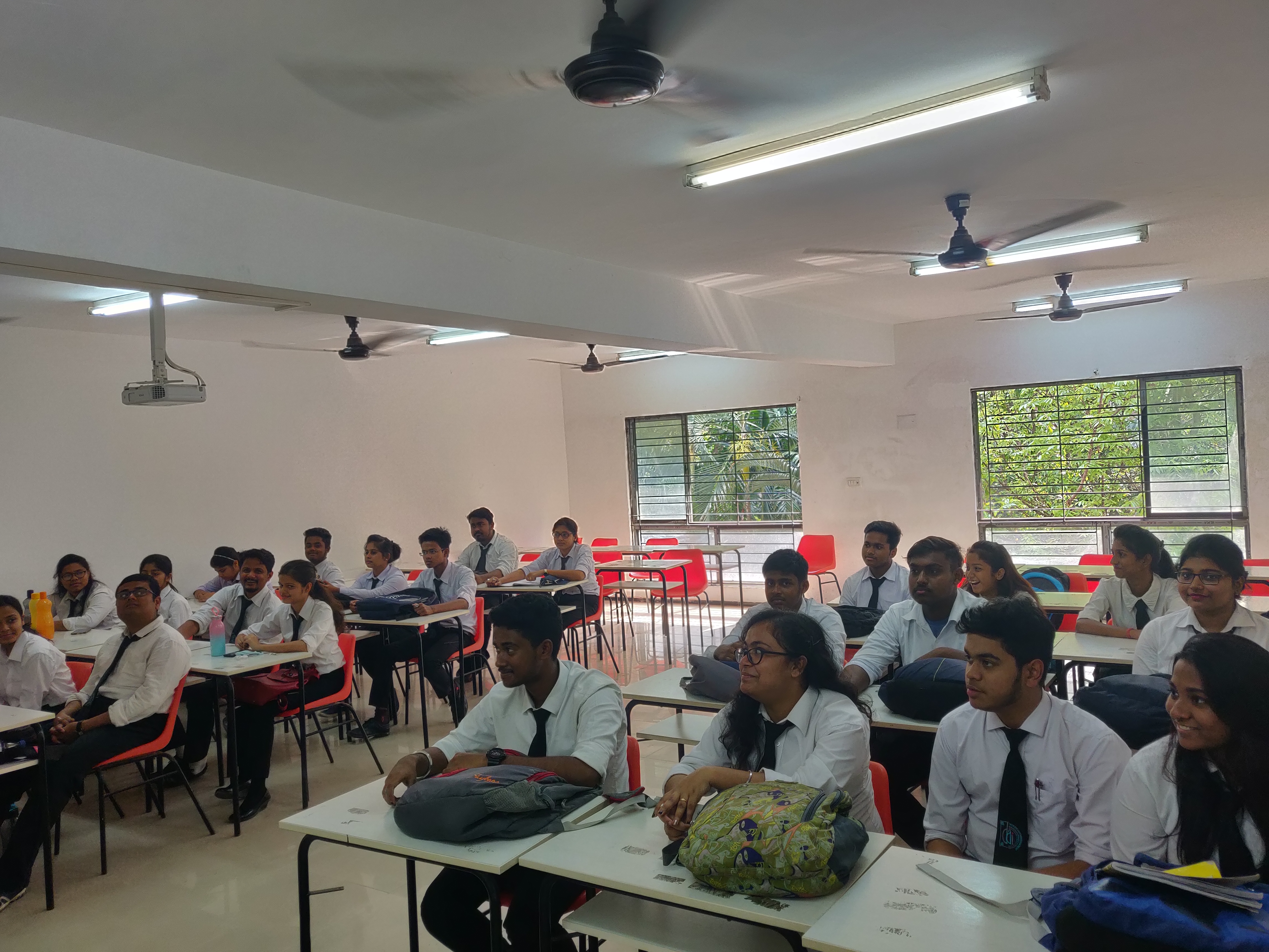 DAITM Kolkata Classroom(3)
