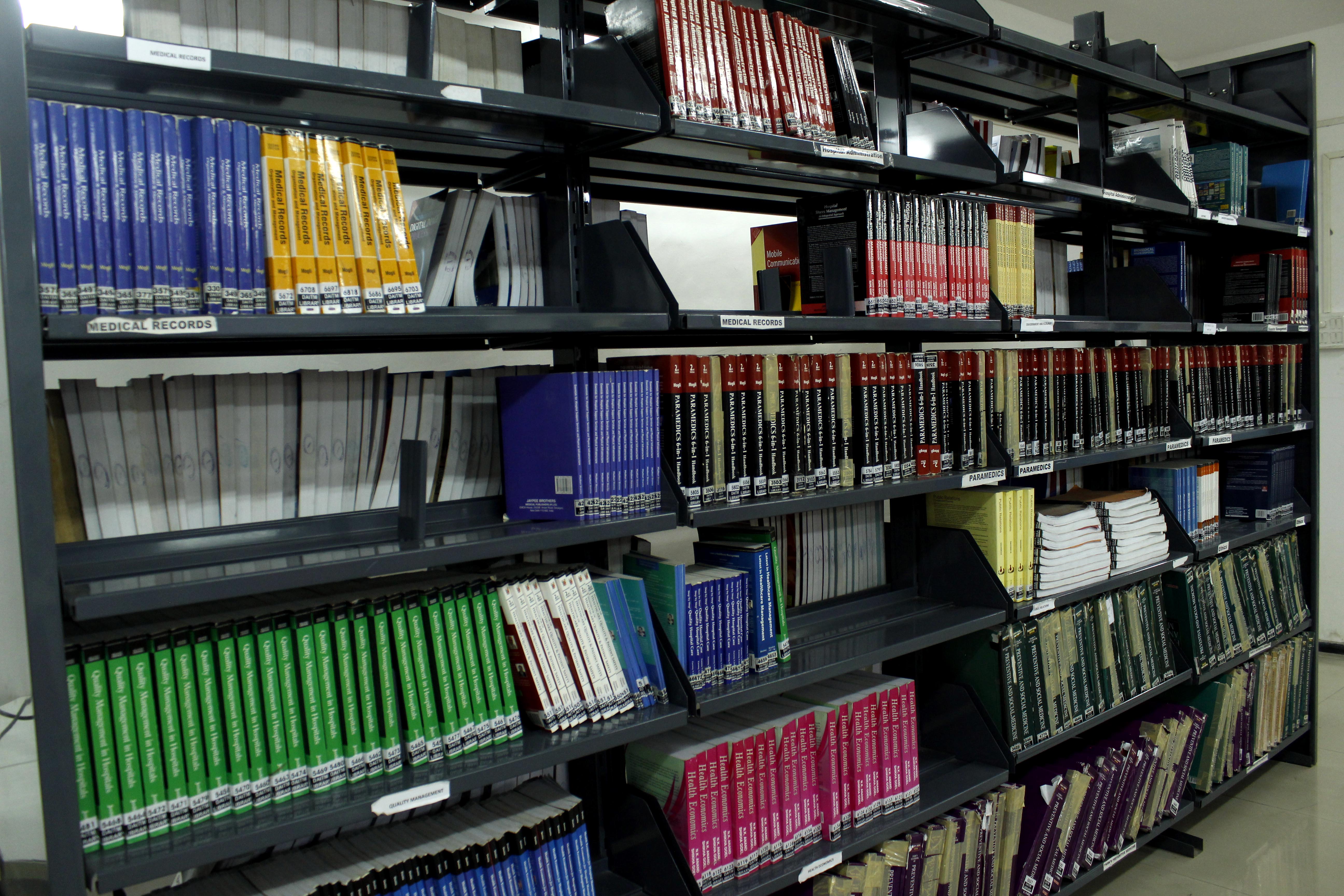 DAITM Kolkata Library(2)