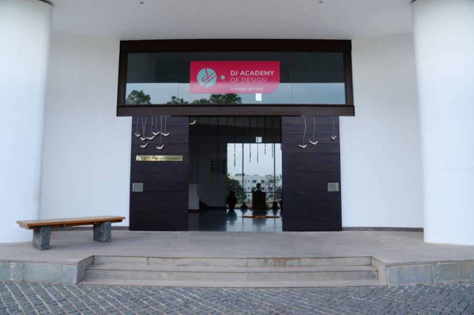 DJ Academy Of Design Entrance
