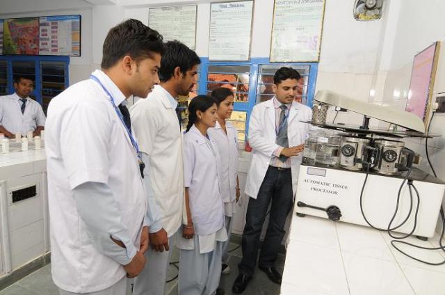 Dolphin PG Institute of Biomedical and Natural Sciences Labs(3)