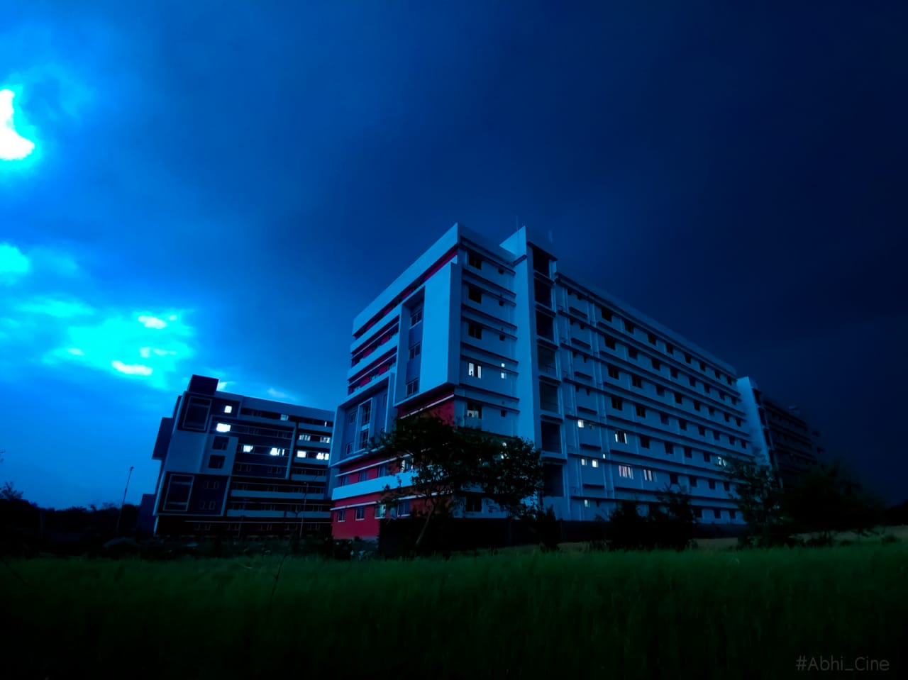 DIMS Dehradun Campus View(1)
