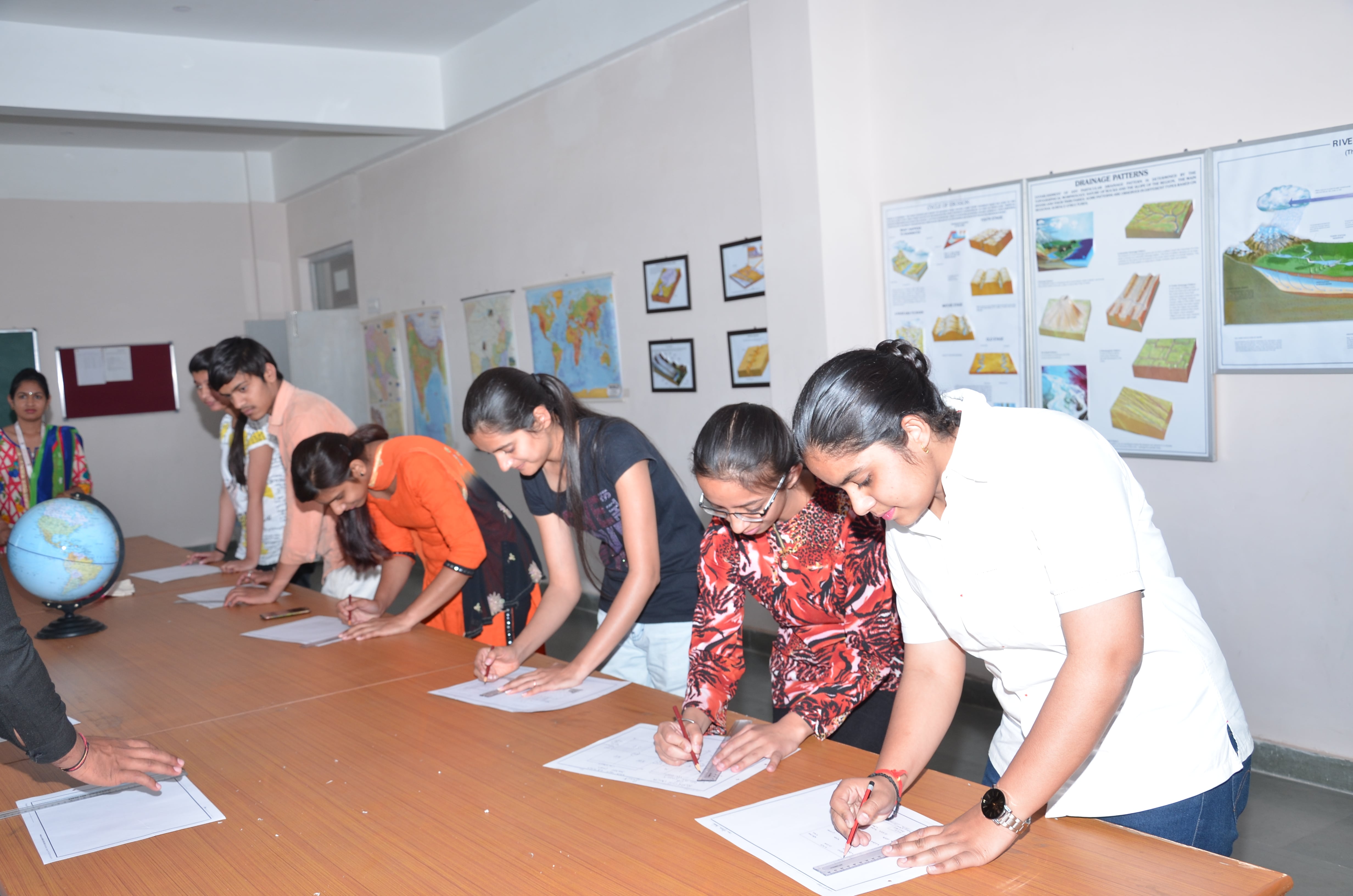 DPG Degree College Labs(2)