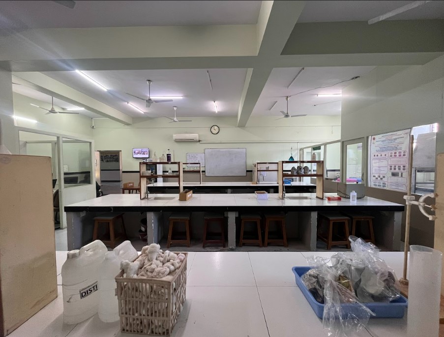 Dr B Lal Institute of Biotechnology Labs(2)