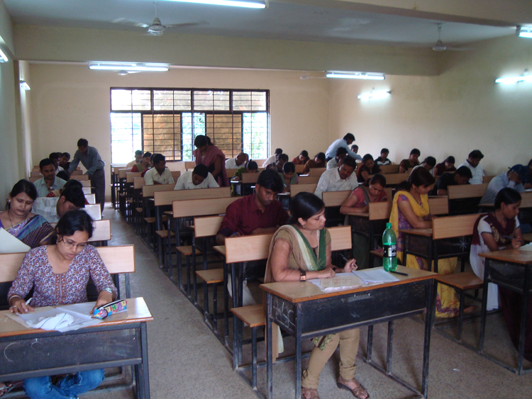 Dr CV Raman University Bilaspur Classroom