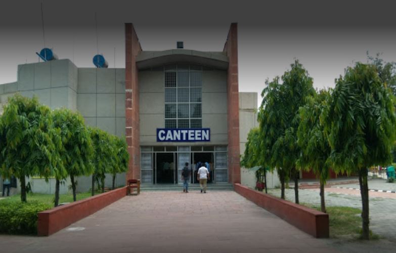 DTU Cafeteria / Mess