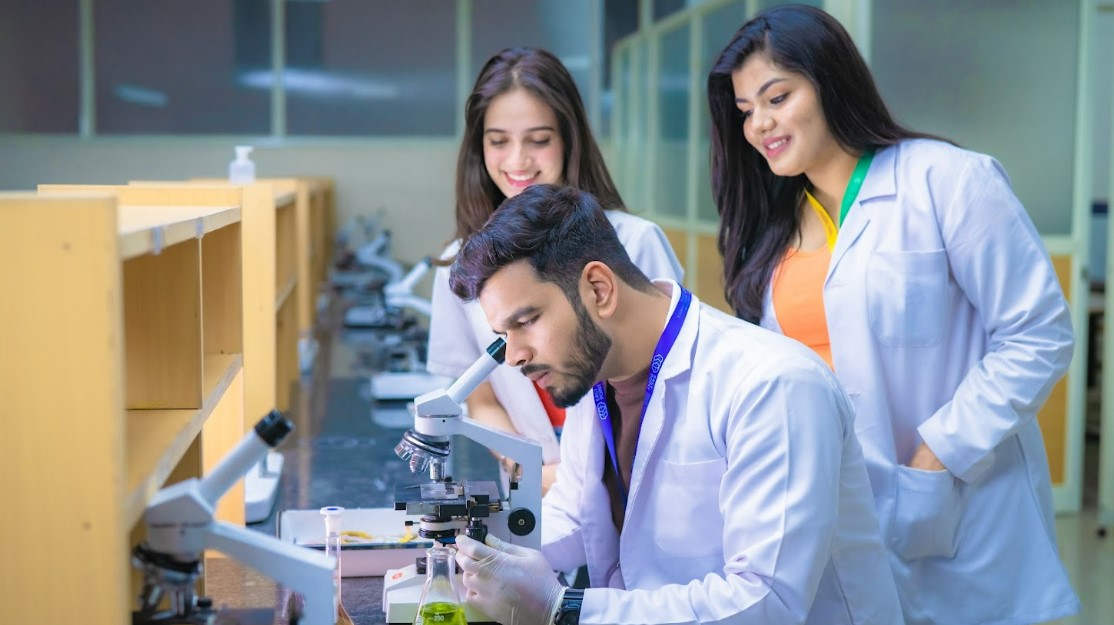 East Point Group of Institutions Labs(2)