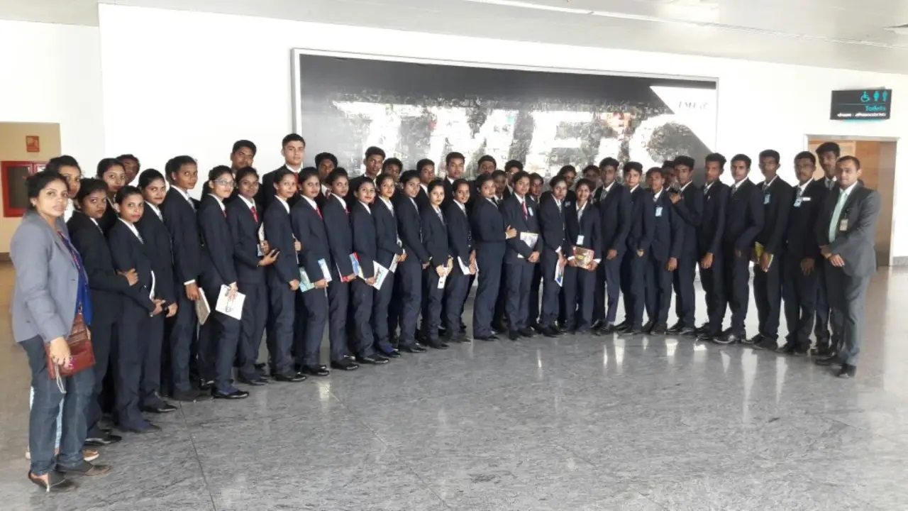 ECR Group of Institutions Others(4)