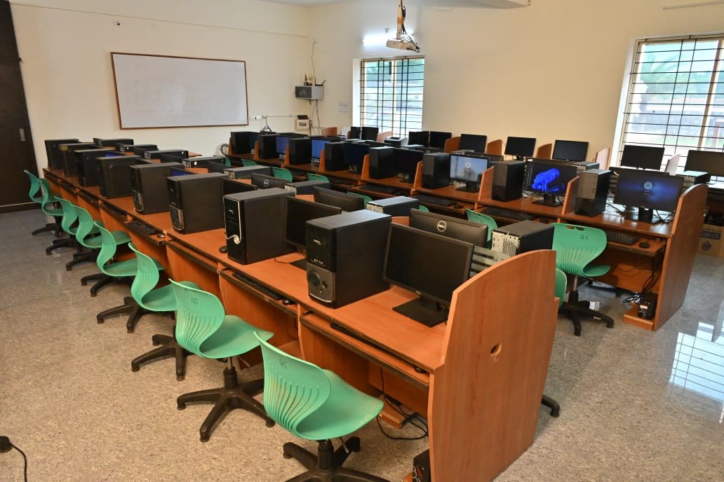 ECR Group of Institutions Labs(4)