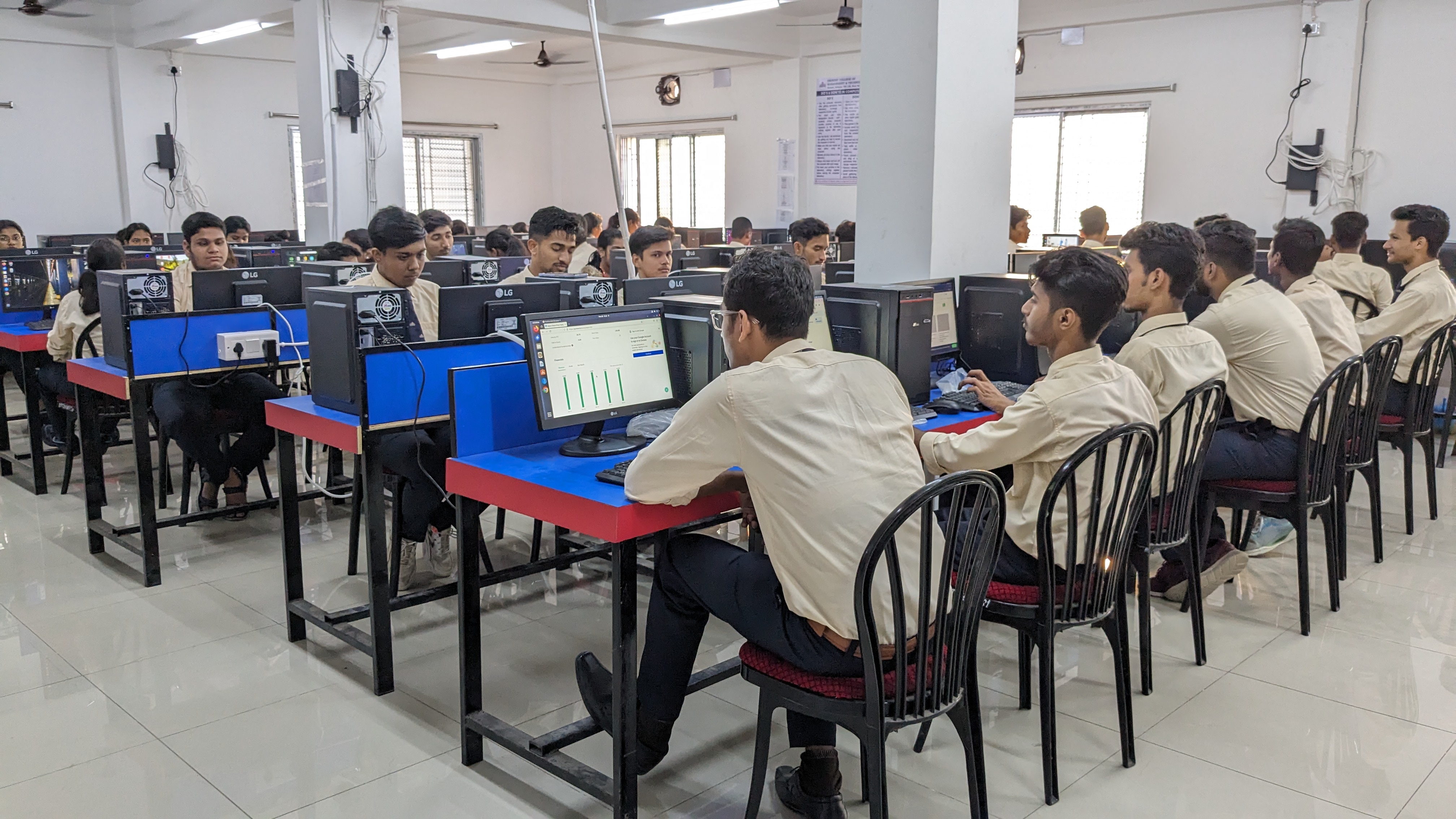 Eminent College of Management and Technology (ECMT) Labs(9)
